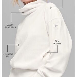 Alo hazy fleece pullover NWT